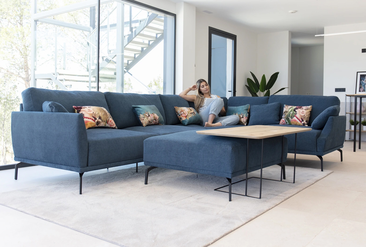 Korintoluxor by simplysofas.in